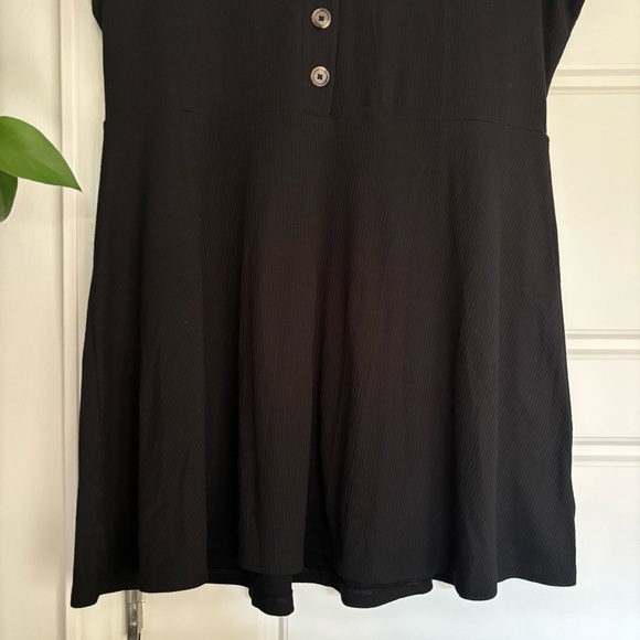 • [NoBo] Fit Flare Dress • - Picture 3 of 8